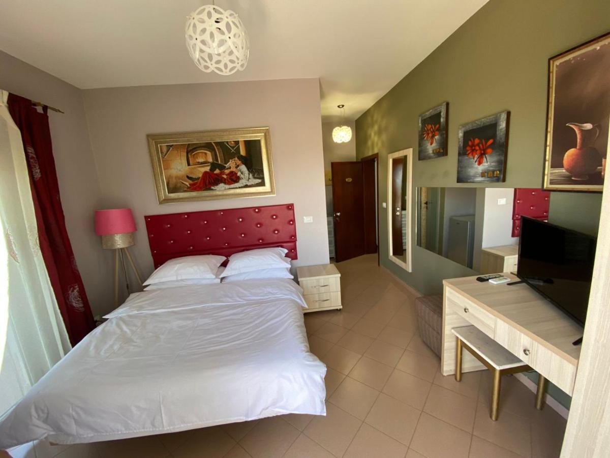 Prince Hotel Fier Hotel